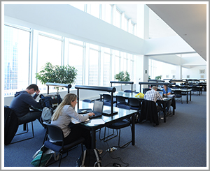 students in library 