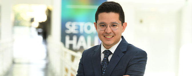 Meet Sebastian Hernandez '21: Center for Social Justice Scholar