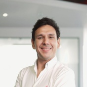 carlos calderon